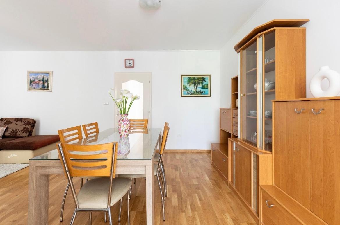 Apartman Mak Apartment Kastela Bagian luar foto